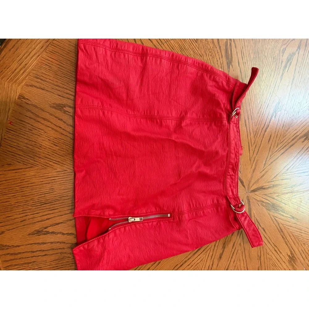 Free People Red Vegan Leather Mini Skirt Zip Front D-Ring Size 6